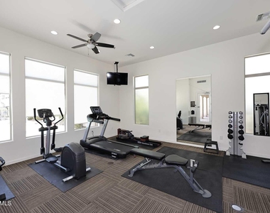 7464 E Paraiso Drive - Photo Thumbnail 23