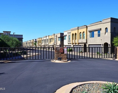 7464 E Paraiso Drive - Photo Thumbnail 27