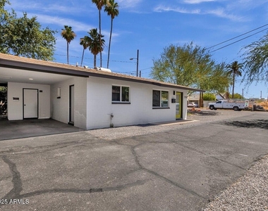 3118 N 39th Street - Photo Thumbnail 3
