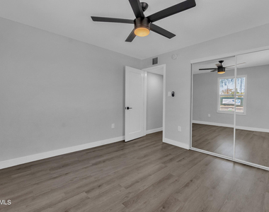 3110 N 39th Street - Photo Thumbnail 14