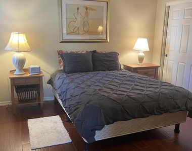33550 N Dove Lakes Drive - Photo Thumbnail 17
