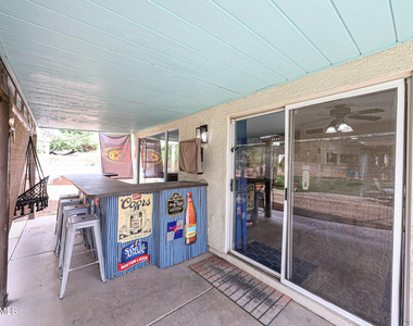 3902 E Rosemonte Drive - Photo Thumbnail 45