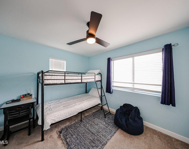 3902 E Rosemonte Drive - Photo Thumbnail 27