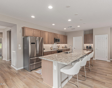 3261 Maverick Drive - Photo Thumbnail 23