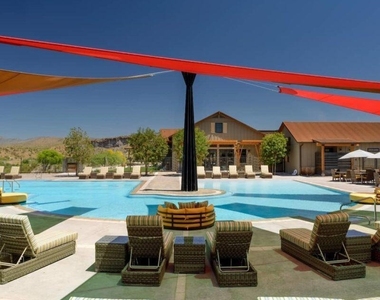 3261 Maverick Drive - Photo Thumbnail 8