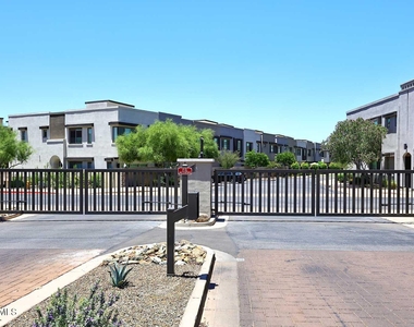 7338 E Casitas Del Rio Drive - Photo Thumbnail 27