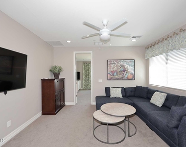 7338 E Casitas Del Rio Drive - Photo Thumbnail 8