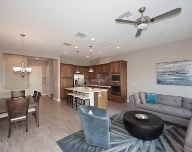 7338 E Casitas Del Rio Drive - Photo Thumbnail 11