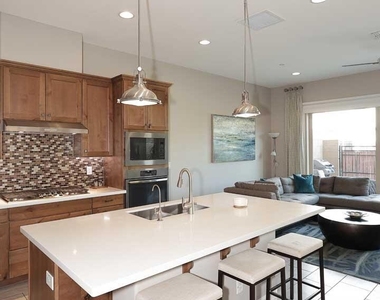 7338 E Casitas Del Rio Drive - Photo Thumbnail 17
