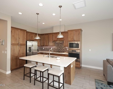 7338 E Casitas Del Rio Drive - Photo Thumbnail 14