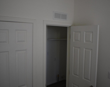 620 W Limberlost Drive - Photo Thumbnail 21