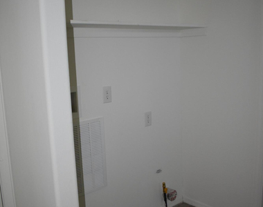 620 W Limberlost Drive - Photo Thumbnail 12