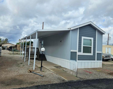 620 W Limberlost Drive - Photo Thumbnail 3