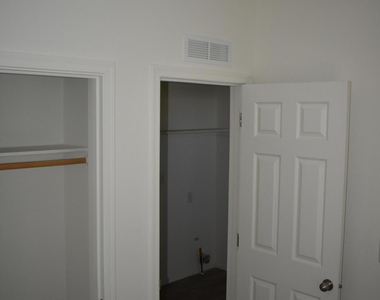 620 W Limberlost Drive - Photo Thumbnail 10