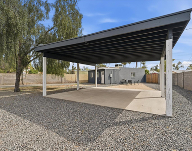 1548 N Upland Circle - Photo Thumbnail 20