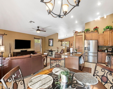 4670 S Jalapa Lane - Photo Thumbnail 7