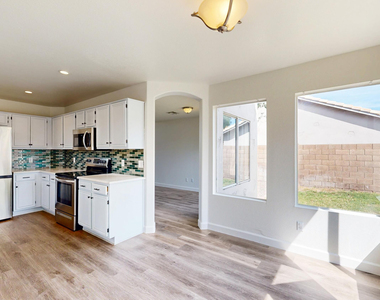21927 N 74th Lane - Photo Thumbnail 15