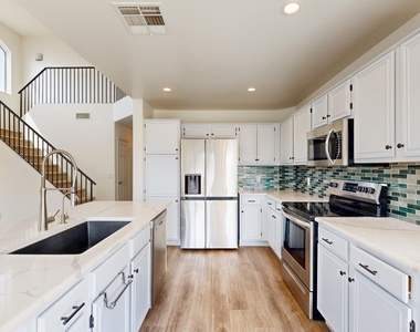 21927 N 74th Lane - Photo Thumbnail 16
