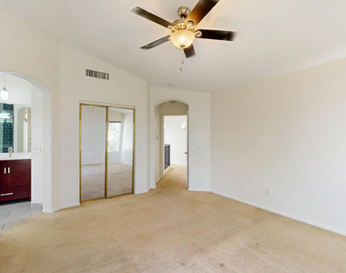 21927 N 74th Lane - Photo Thumbnail 20