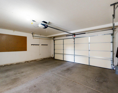 21927 N 74th Lane - Photo Thumbnail 31