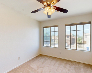 21927 N 74th Lane - Photo Thumbnail 24