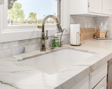 14425 N Coral Gables Drive - Photo Thumbnail 18
