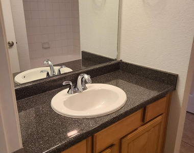 1340 N Recker Road - Photo Thumbnail 9
