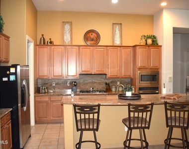 20470 N Date Palm Way - Photo Thumbnail 5
