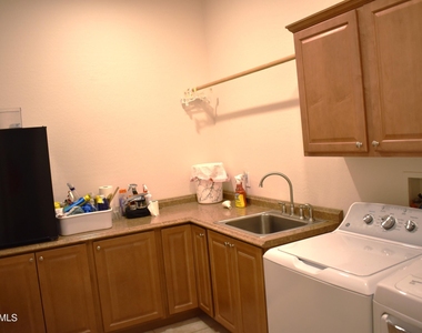 20470 N Date Palm Way - Photo Thumbnail 18