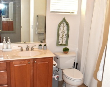 20470 N Date Palm Way - Photo Thumbnail 31