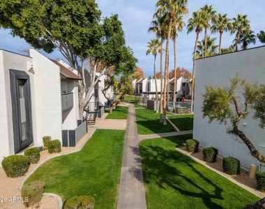 9410 N 31st Avenue - Photo Thumbnail 1