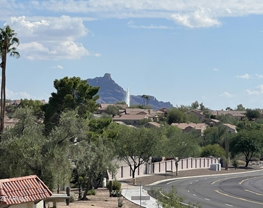 14404 N Boxwood Lane - Photo Thumbnail 22