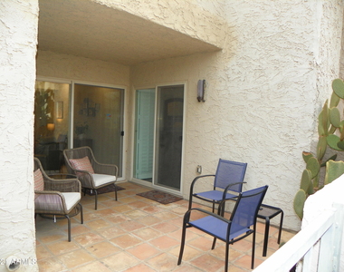 7360 N Via Camello Del Norte -- - Photo Thumbnail 13