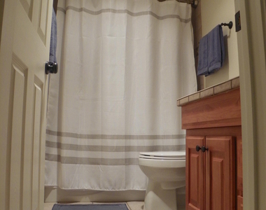 7360 N Via Camello Del Norte -- - Photo Thumbnail 12