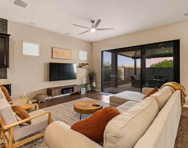 21261 W Virginia Avenue - Photo Thumbnail 10