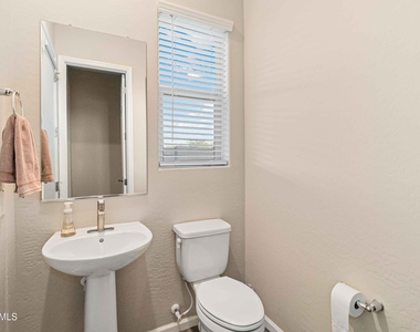 21261 W Virginia Avenue - Photo Thumbnail 24