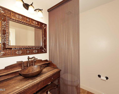 8100 E Camelback Road - Photo Thumbnail 17