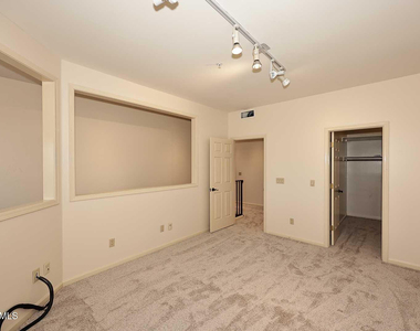 8100 E Camelback Road - Photo Thumbnail 19