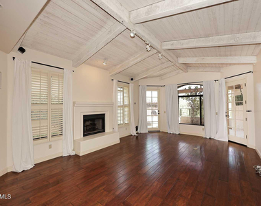 8100 E Camelback Road - Photo Thumbnail 5