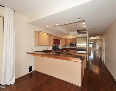 8100 E Camelback Road - Photo Thumbnail 15