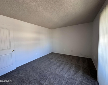 2690 N 43rd Avenue - Photo Thumbnail 19