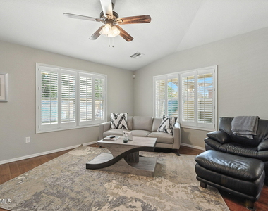 15927 N 171st Drive - Photo Thumbnail 3