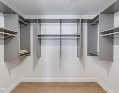 4422 N 75th Street - Photo Thumbnail 11