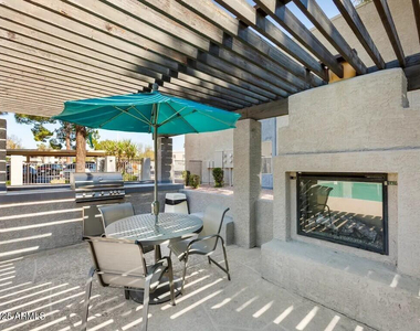 164 N 74th Street - Photo Thumbnail 10