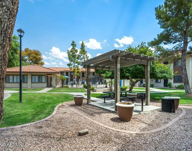 2305 E Main Street - Photo Thumbnail 8