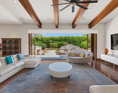 6730 E Sunnyvale Road - Photo Thumbnail 5
