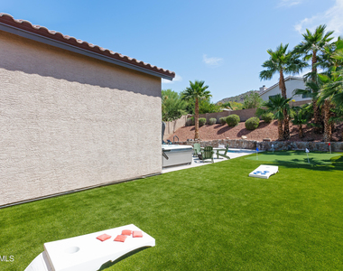 20619 N 16th Way - Photo Thumbnail 2