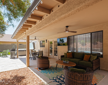 20619 N 16th Way - Photo Thumbnail 13