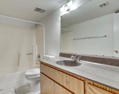 6505 E Osborn Road - Photo Thumbnail 5