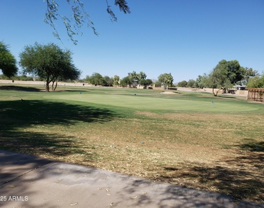 776 W Fairlane Court - Photo Thumbnail 29